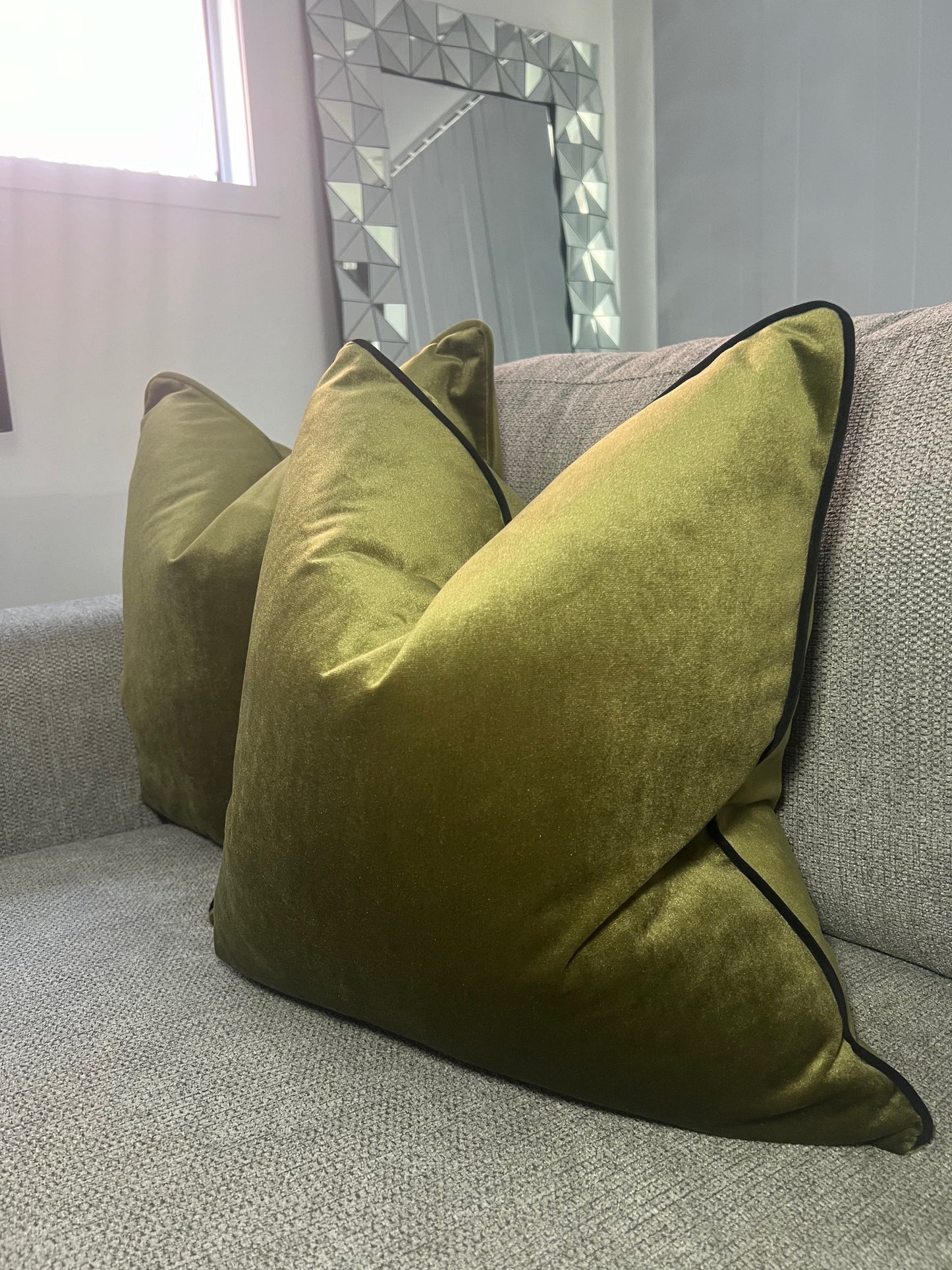 Casimir Onyx Olive Cushion